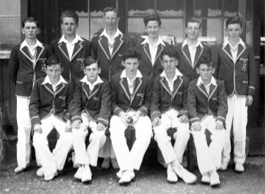 1950s-Cricket-Team